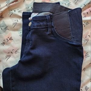 NWOT Maternity Jeans